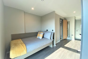 1 bed flat, Little Patrick Street, Holylands, Belfast, BT151BH - Image 5